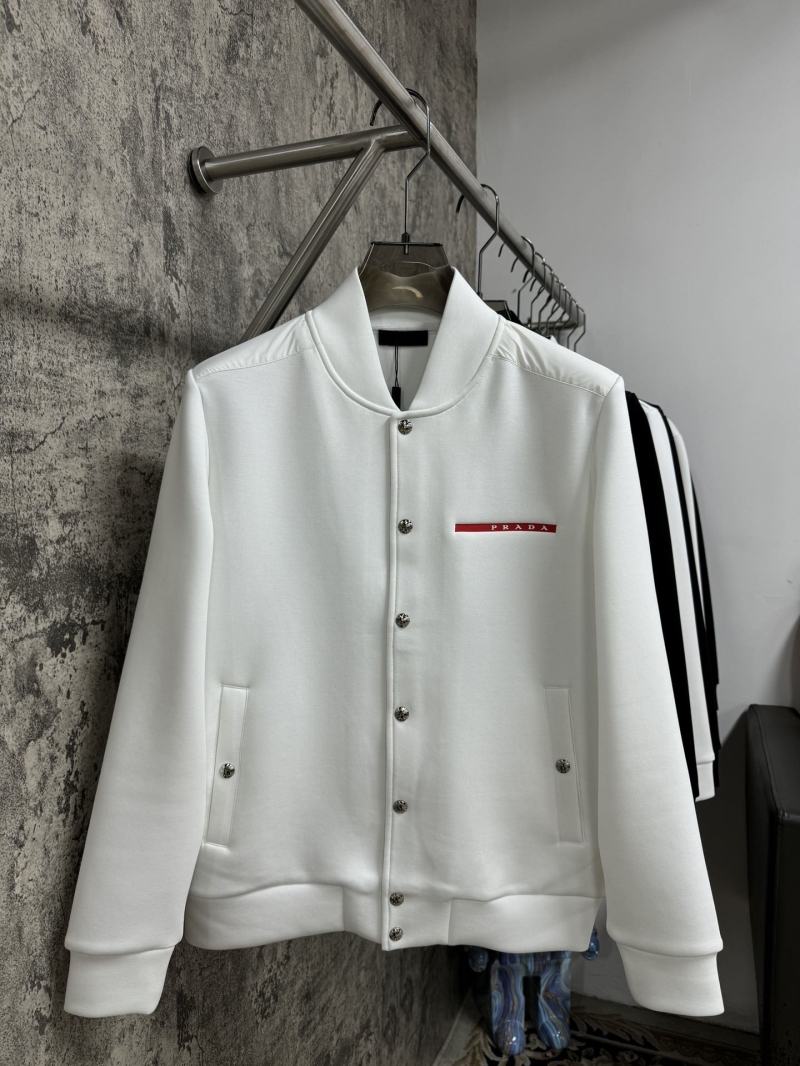 Pra*a outwear